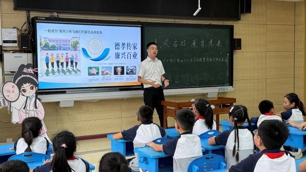 1758247444417081792.jpg 857.jpg