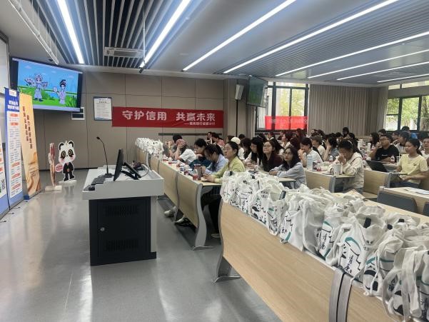 1758250156151018681.jpg 36.jpg